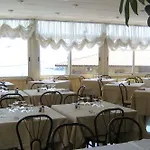 Hotel Lachea 3*