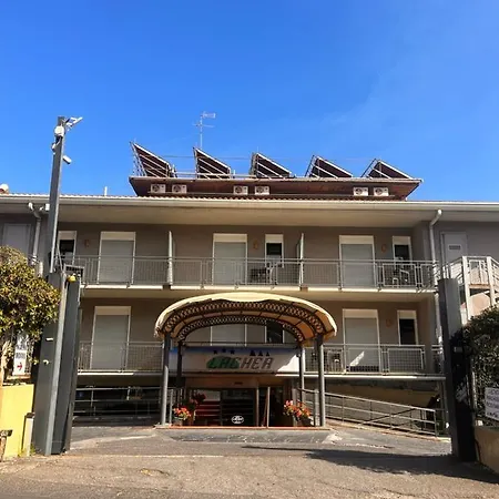 Lachea Ξενοδοχείο