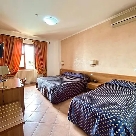 Lachea Ξενοδοχείο 3*