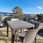 Otel Lachea