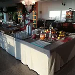 Lachea Otel