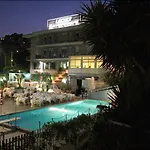 Otel Lachea 3*