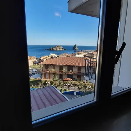 Lachea Aci Trezza