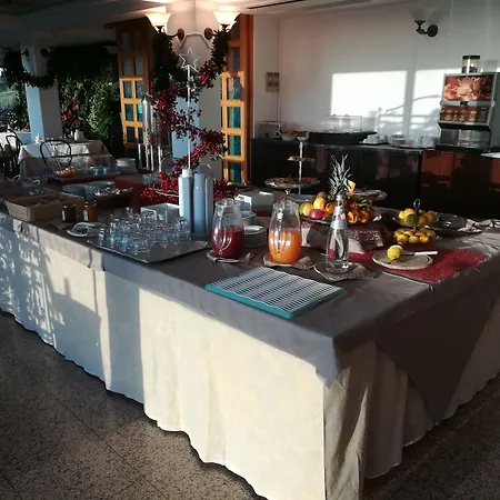Lachea Hotel