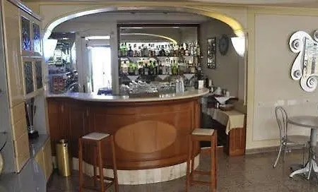 Lachea Otel