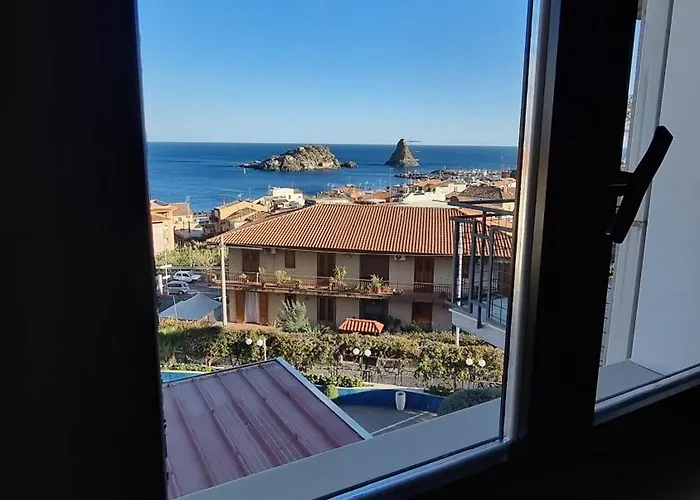 Lachea 아찌트라자