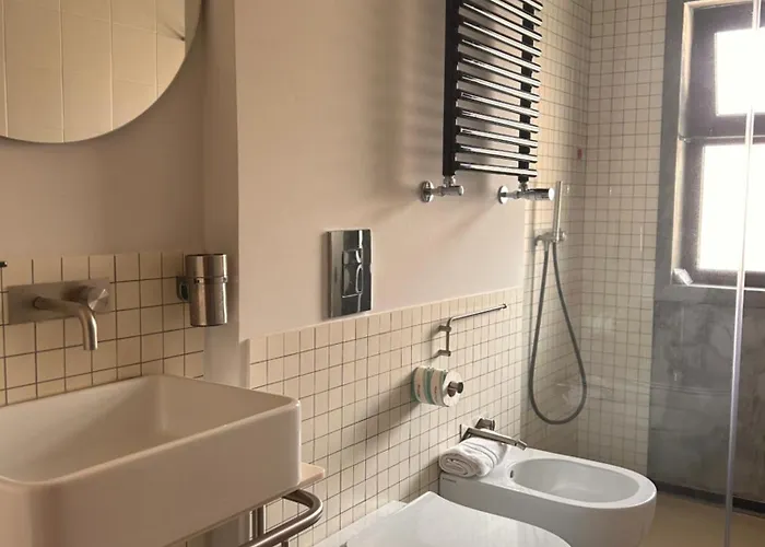 Lachea أكيتْريتْسا