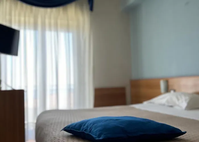 Lachea 아찌트라자