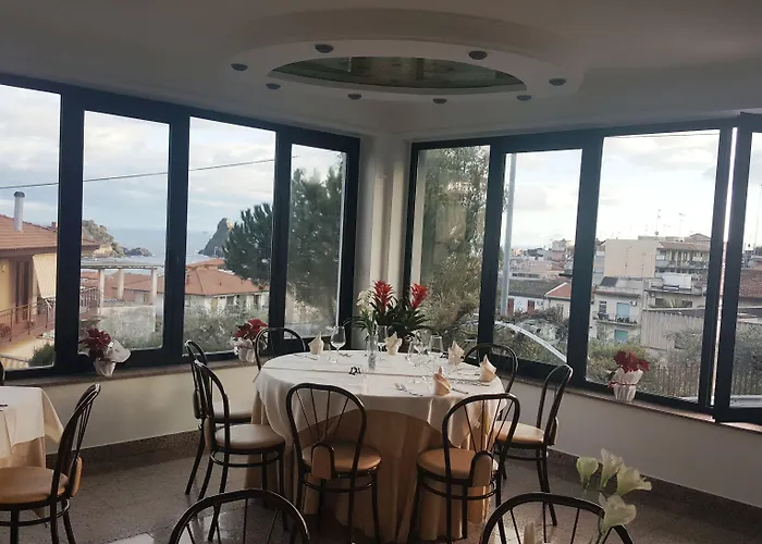 Lachea 아찌트라자